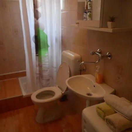Tonci Apartamento Pakoštane