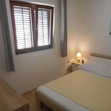 Tonci Apartamento